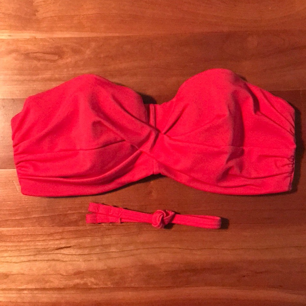 Victoria’s Secret Bandeau Swim Top 34 D